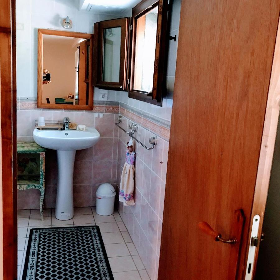Chambre Et Salle De Bain Prive S'Ouvrant Sur Terrasse, Jardin Et Cuisine D'Ete Quillan Kültér fotó