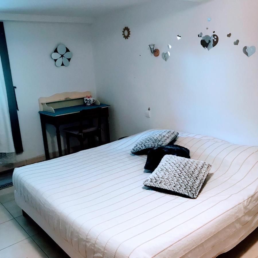 Chambre Et Salle De Bain Prive S'Ouvrant Sur Terrasse, Jardin Et Cuisine D'Ete Quillan Kültér fotó